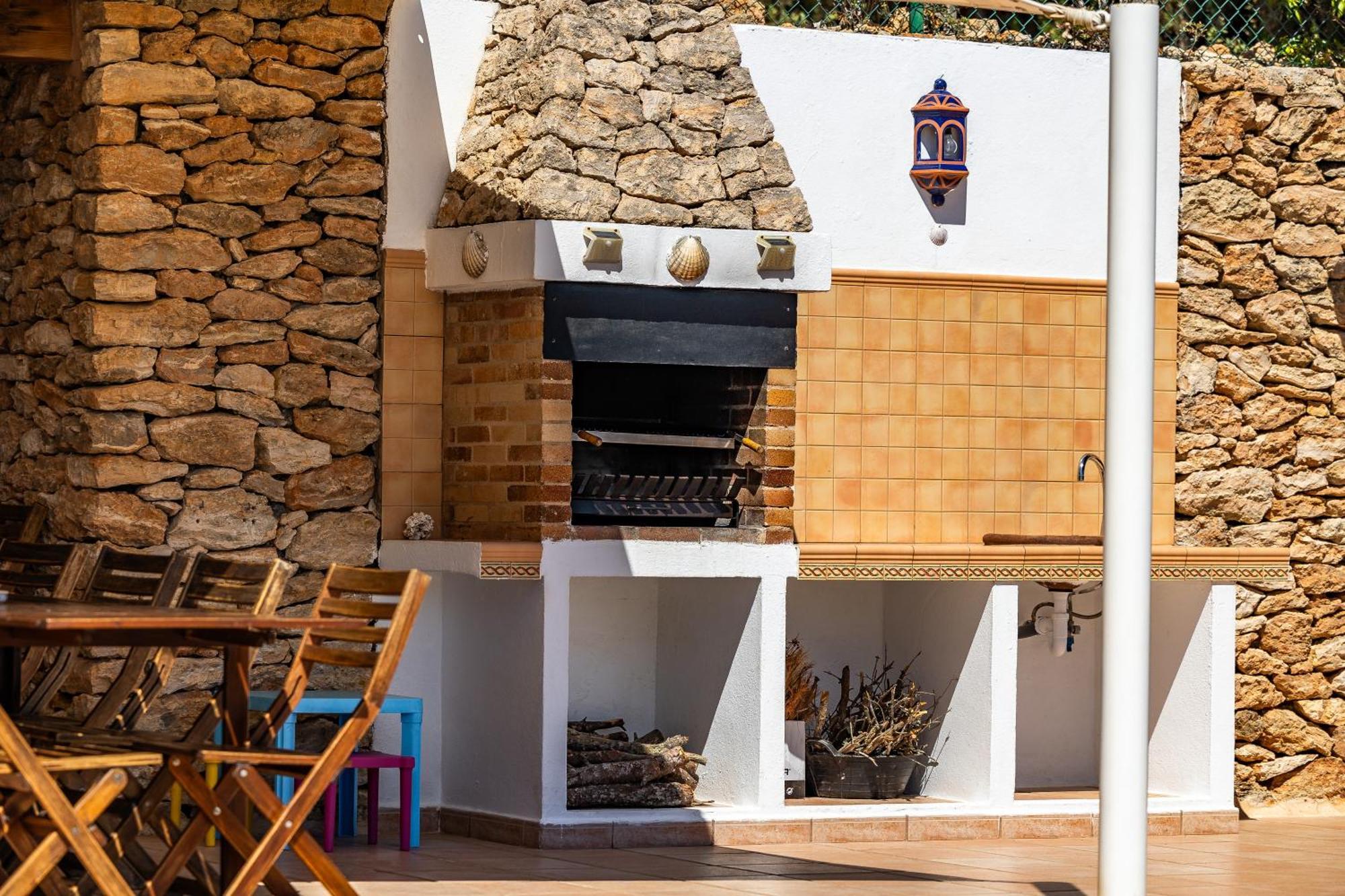 Charming Villa With Pool, Can Toni Mateu. Sant Carles de Peralta Exterior foto